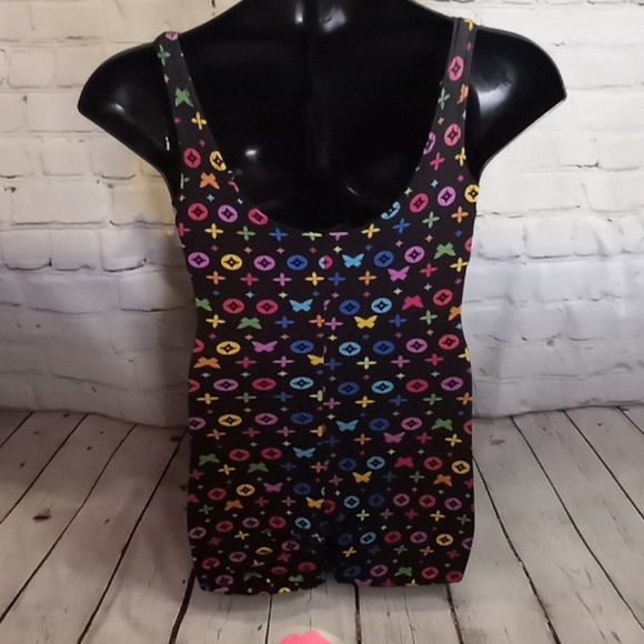 2 pc Crop Top Short Set - Picture 8 of 13